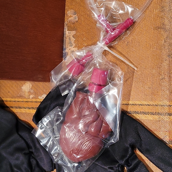 Fun World Scream Bloody Costume Mask - Picture 5 of 12